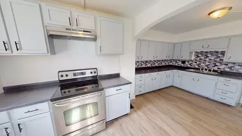 Kitchen - 749 S River Rd, Covington, IN 47932 photo 7 of 7