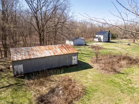 Exterior - 749 S River Rd, Covington, IN 47932 photo 9 of 10