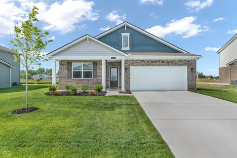 1114 Winterfield Blvd, Franklin, IN 46131