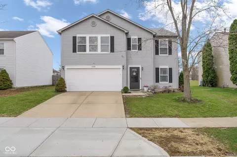 2297 Shadowbrook Dr, Plainfield, IN 46168