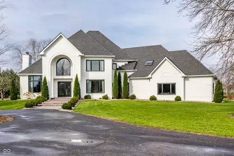 12886 West Rd, Zionsville, IN 46077
