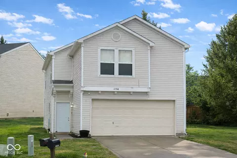 12768 Crescent Dr, Carmel, IN 46032