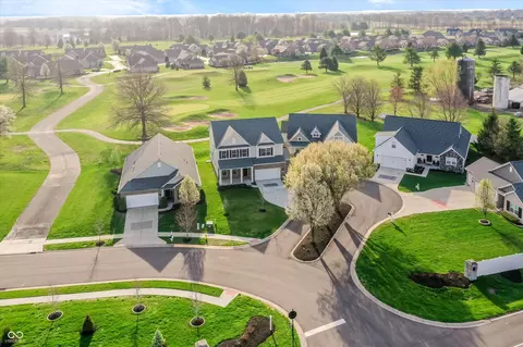 2159 Somerset Dr, Franklin, IN 46131