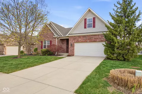 9713 Timberbrooke Blvd, Mccordsville, IN 46055