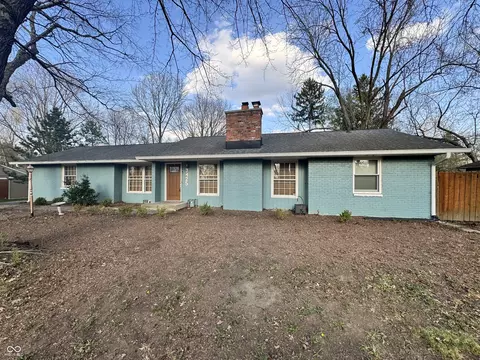 7425 Dean Rd, Indianapolis, IN 46240