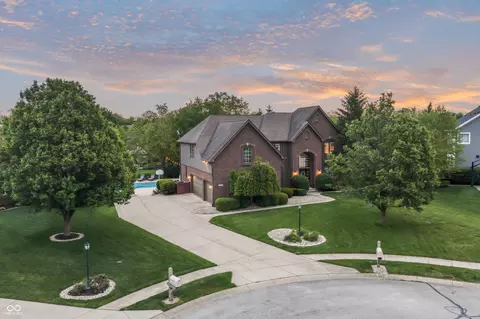 10736 Kemp Ct, Fishers, IN 46040
