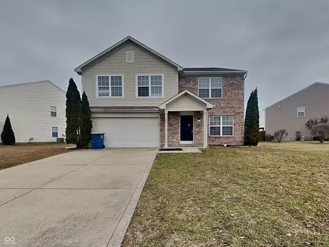 13006 Quarterback Ln, Fishers, IN 46037