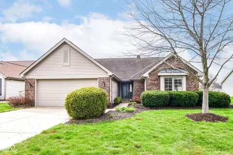 18015 Sun Ridge Cir, Noblesville, IN 46062