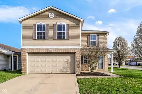 748 Adagio Dr, Greenwood, IN 46143