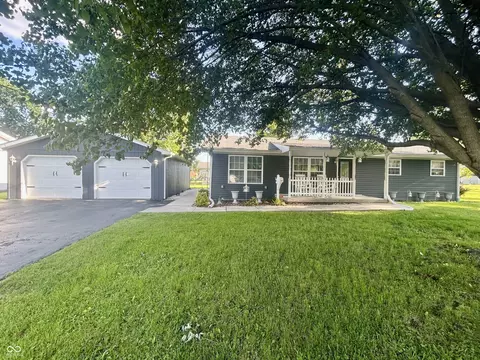 605 E Bard St, Crothersville, IN 47229