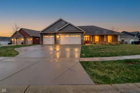 819 Trillium St, Lebanon, IN 46052
