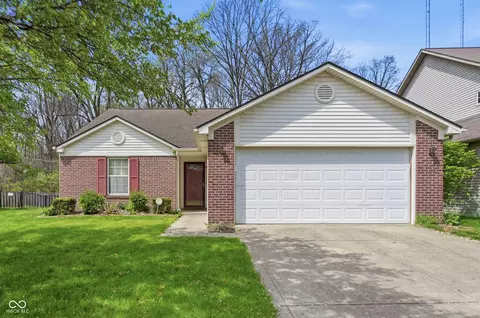 7846 Marquis Ln, Indianapolis, IN 46260