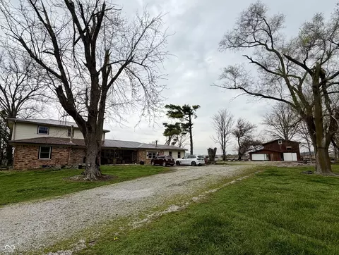 7568 N Old Us Highway 421, Saint Paul, IN 47272