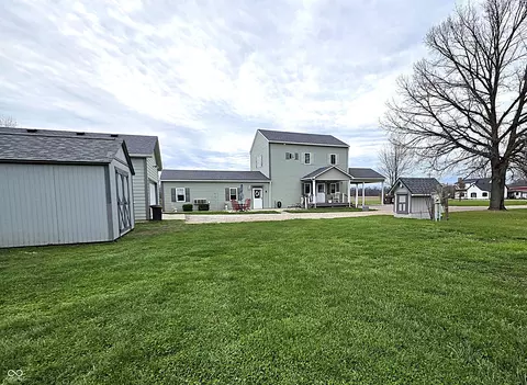 7158 New Harmony Rd, Martinsville, IN 46151
