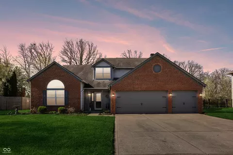 8635 Eagles Nest Dr, Avon, IN 46123