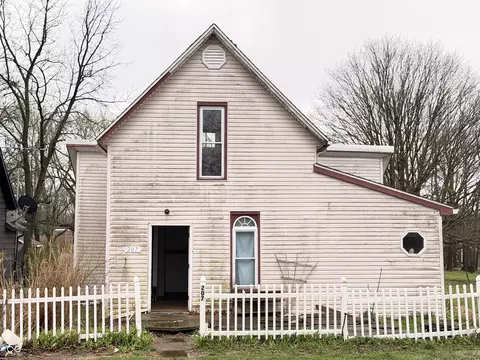 207 W Union St, Waynetown, IN 47990