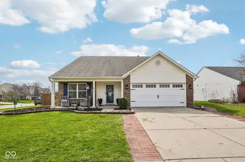 1825 Clover Ln, Lebanon, IN 46052