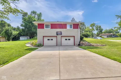 157 E Hill Valley Dr, Indianapolis, IN 46227