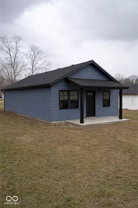 3130 N Washington St, Butlerville, IN 47223
