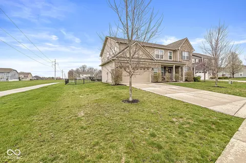 4508 Andover Pkwy, Westfield, IN 46062