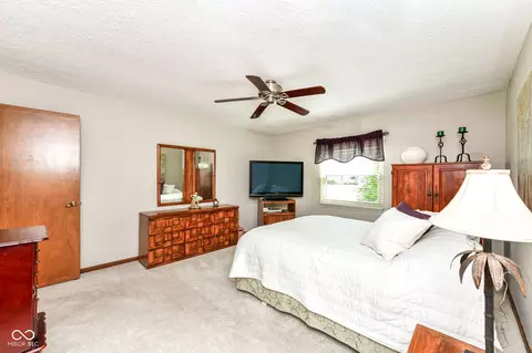 7812 Hampton Pl, Fishers, IN 46038 photo 14