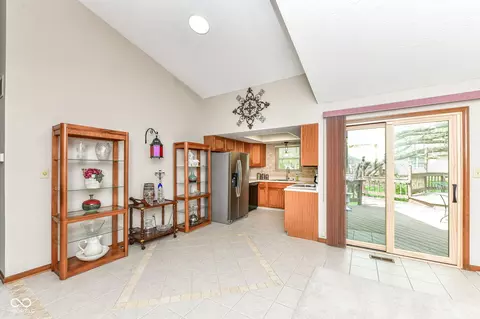 7812 Hampton Pl, Fishers, IN 46038 photo 12