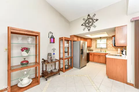7812 Hampton Pl, Fishers, IN 46038 photo 5