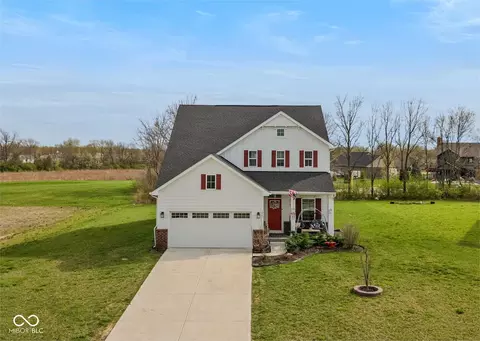 275 Bohicket Rd, Whiteland, IN 46184
