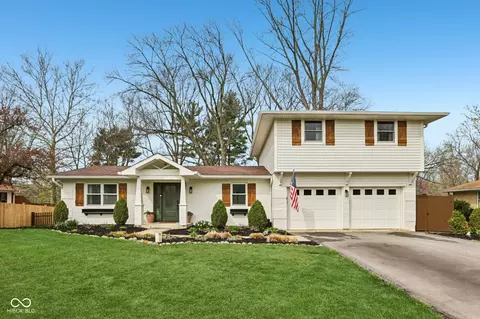 12224 Daugherty Dr, Zionsville, IN 46077