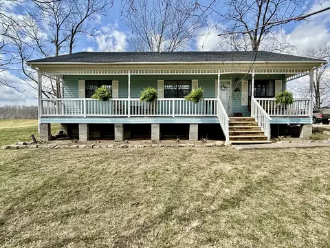 485 W Choctaw Trl, Greensburg, IN 47240