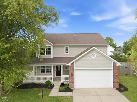 13089 Sinclair Pl, Fishers, IN 46038