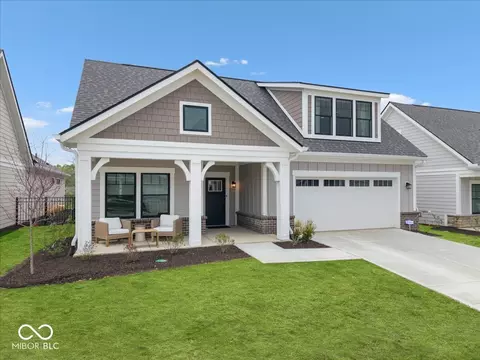 7056 Yosemite Dr, Zionsville, IN 46077
