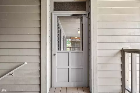 280 W Main St #12, Nashville, IN 47448