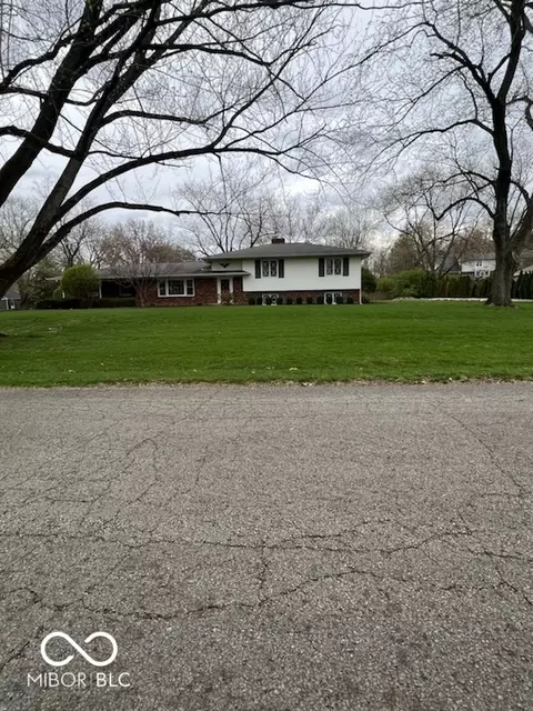 Undisclosed, Indianapolis, IN 46240