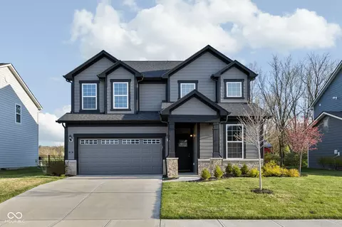 5240 Veranda Dr, Noblesville, IN 46062