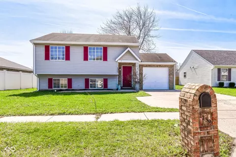 2259 Red Bud Blvd, Frankfort, IN 46041