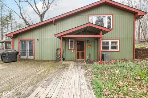 7230 W Bellsville Pike, Nashville, IN 47448