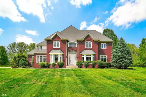 10158 Sanctuary Dr, Brownsburg, IN 46112