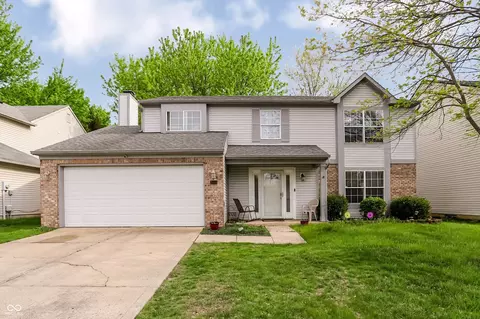 7026 Thousand Oaks Ln, Indianapolis, IN 46214