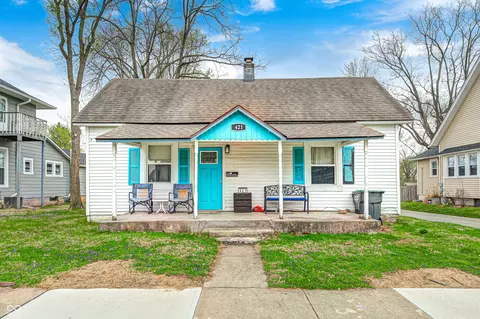 421 W Broadway St, Greenwood, IN 46142