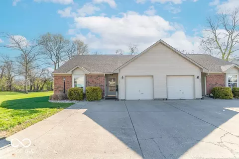 205 Woodberry Dr, Danville, IN 46122