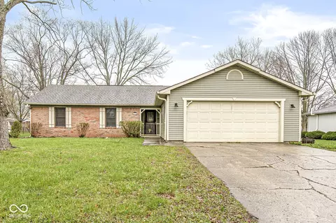 537 Nelson Dr, Brownsburg, IN 46112