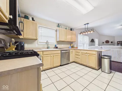 Kitchen - 1102 Evergreen Ct, Anderson, IN 46012 photo 1 of 3