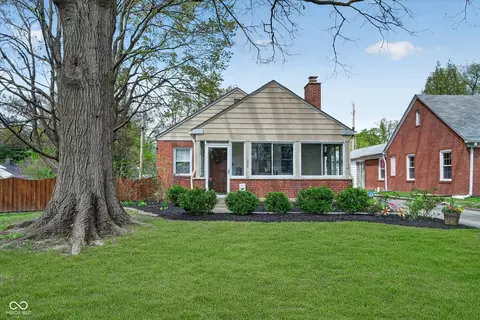 1228 Kessler Boulevard East Dr, Indianapolis, IN 46220