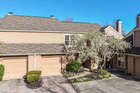 7321 Harbour Pt, Indianapolis, IN 46240