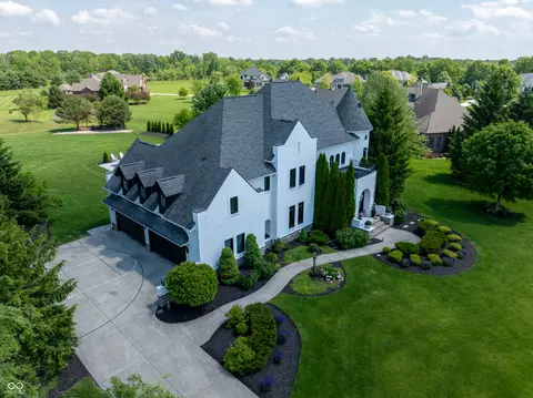 7850 Cheval Rue Ct, Zionsville, IN 46077