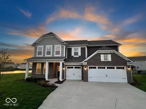 1296 Wood Thrush Ct, Greenwood, IN 46143
