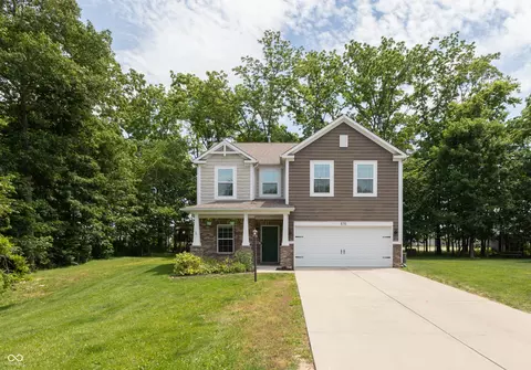 875 Harvest Ridge Dr, Avon, IN 46123