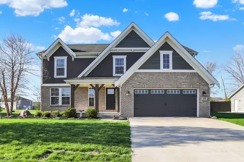 1515 W Springhurst Blvd, Greenfield, IN 46140