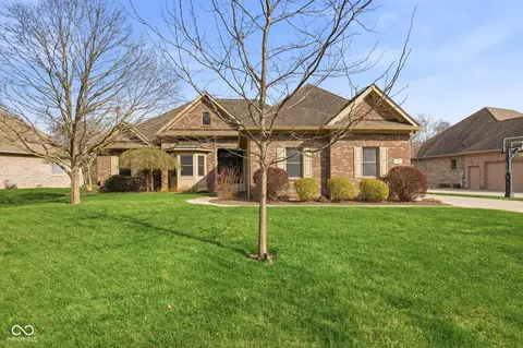 2399 Forest Hills Blvd, Greenwood, IN 46143